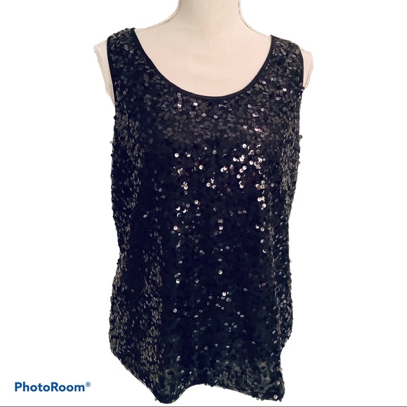 Forever 21 Black Sequence Tank Top. - Picture 5 of 6